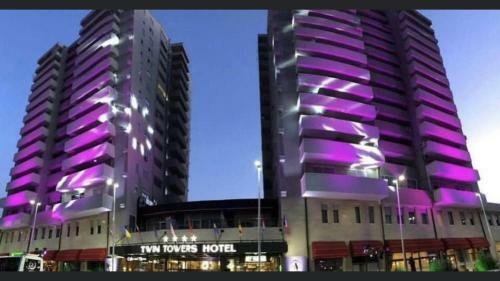 Apartamento Twin Towers