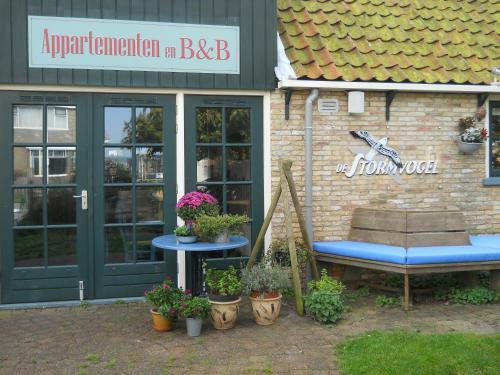 Bed & Breakfast De Stormvogel