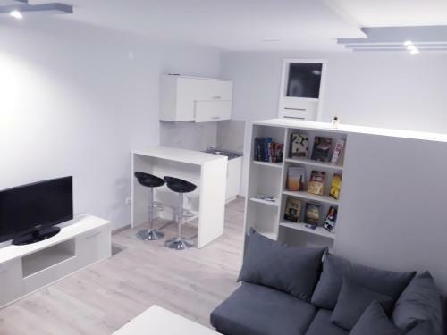 Studio Apartman Nina - Pale