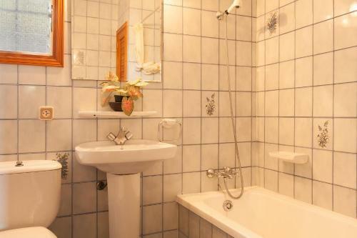 3 Bedroom Traditional Stone Villa, Private Pool, Near Pollensa