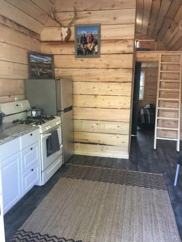 Ila Cabin @ Homewood Hideaway