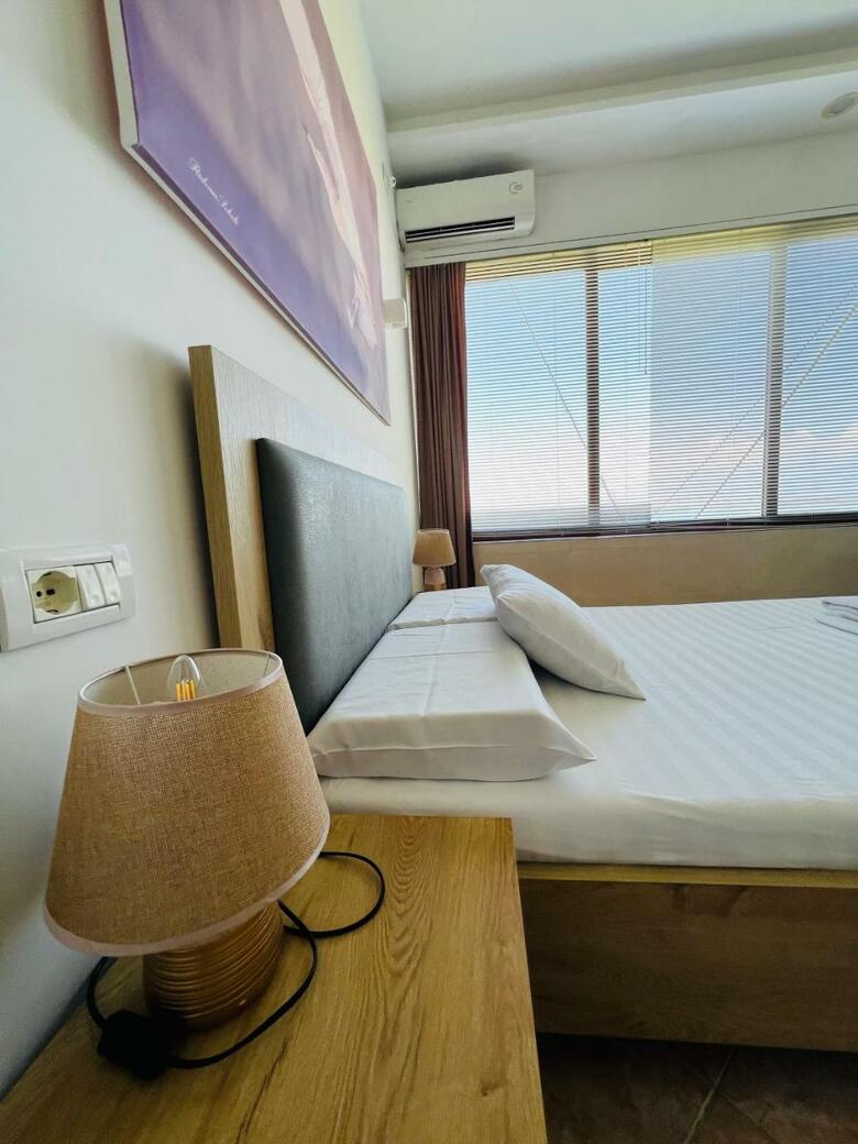 Hostal Iart Residence