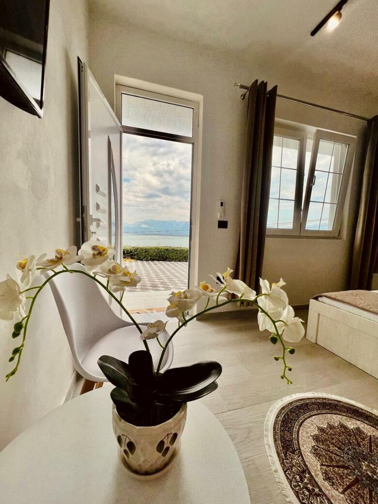 Hostal Iart Residence