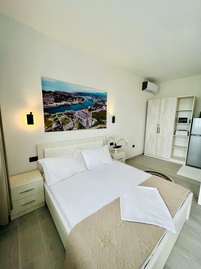 Hostal Iart Residence