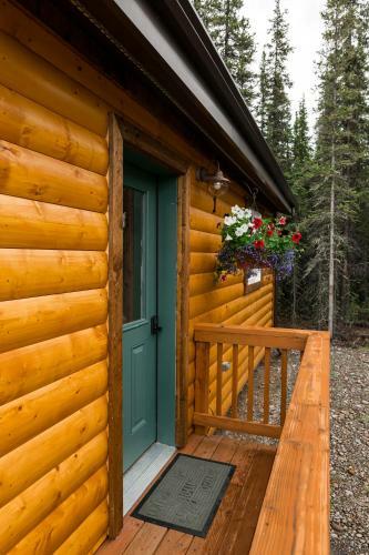 Bed & Breakfast Howling Raven Cabin