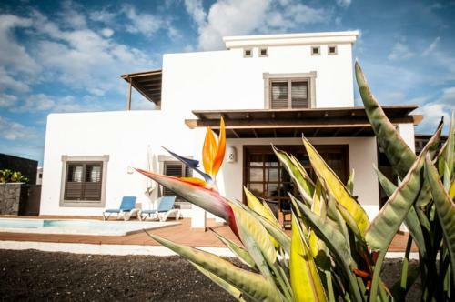 Villa Ambar