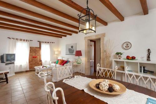 Villa Can Llobera