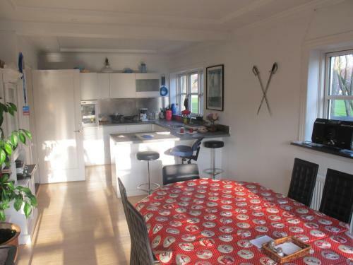 Guesthouse Sharon Apartments