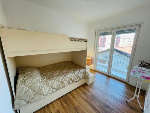Apartamento Extra Home, Gjuhadol