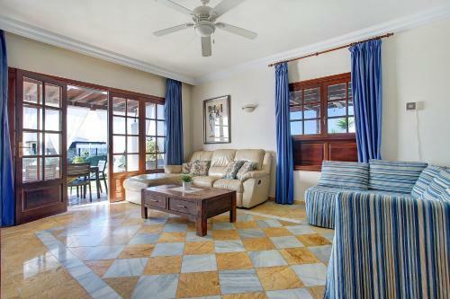 Casa Mariana