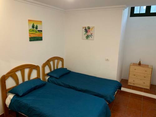 Remarkable 3-bed Basement Apartment Very Large