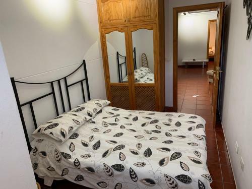 Remarkable 3-bed Basement Apartment Very Large