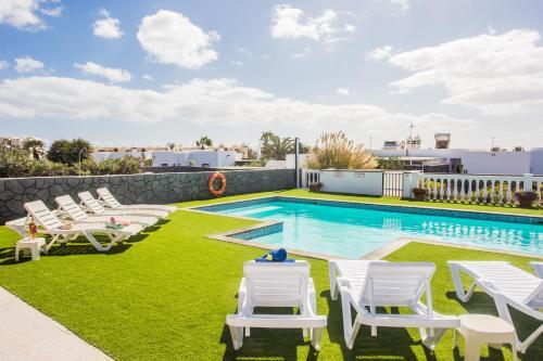 Beautiful 2-bed Villa In Playa Blanca