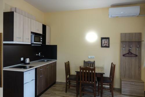 Apartamento ?????? ??? / Bornik Hill