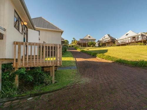 Hideaway - Onemana Holiday Chalet