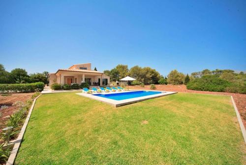 Villa Embat