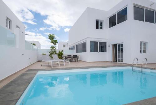Villa 9