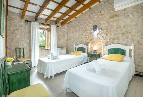 Villa Can Brullet Rustic Stay