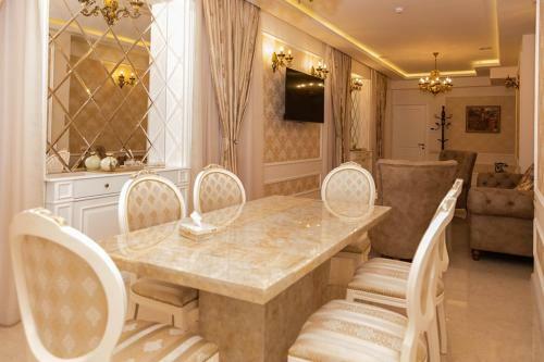 Russo Hotel