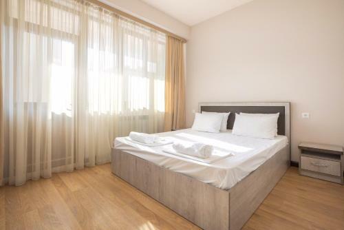 Central Yerevan 2 Bedroom Charming Apartment
