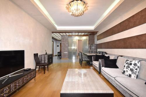 Apartment North Avenue 5
