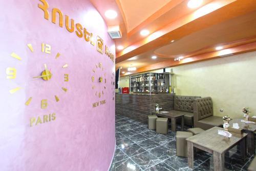 Albergue Hotel N1