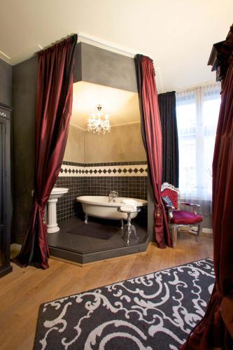 Hotel Huis Van Bewaring
