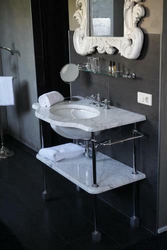 Hotel Huis Van Bewaring