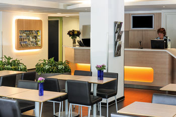 Hotel Ibis Budget Amsterdam Airport