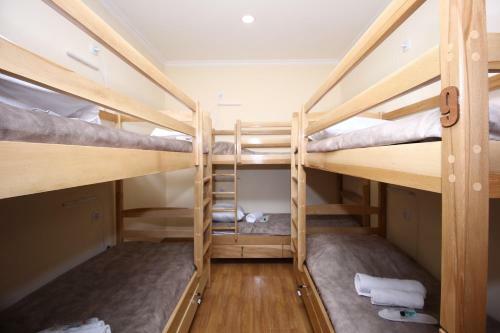 A&x Hostel And Tours