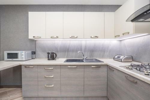 Central Yerevan 2 Bedroom Loft Apartment,near Republic Square