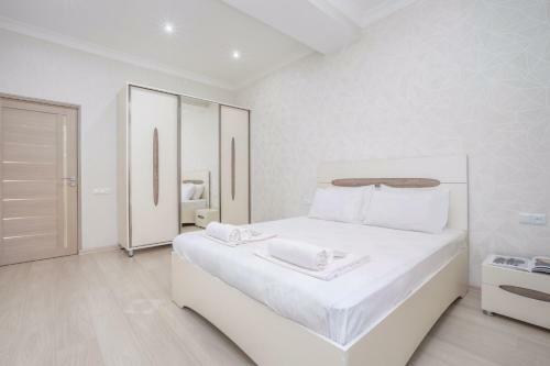 Central Yerevan 2 Bedroom New Apartment,north Avenue