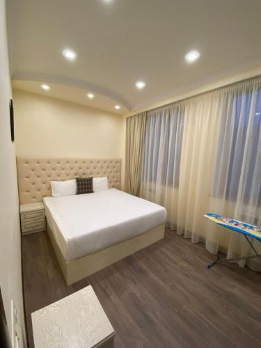 Apartment In The City Center 29