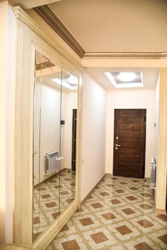 Apartment In The City Center 29