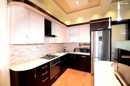 Republic Square Apartment
