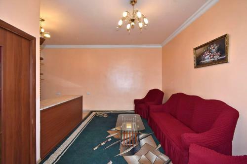 Rc Apartment On Komitas Avenue