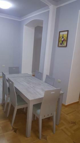 Apartamento ????????