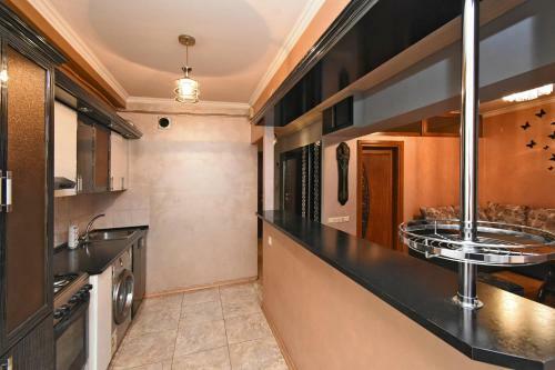 Yerevan Center Apartment By Full House