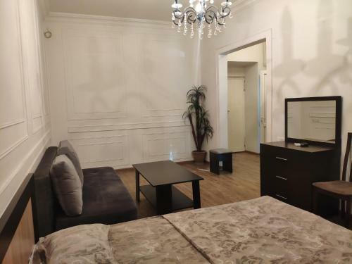 Apartamento Heratsi Central