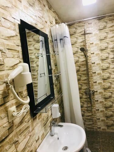 Hostal Armhotel