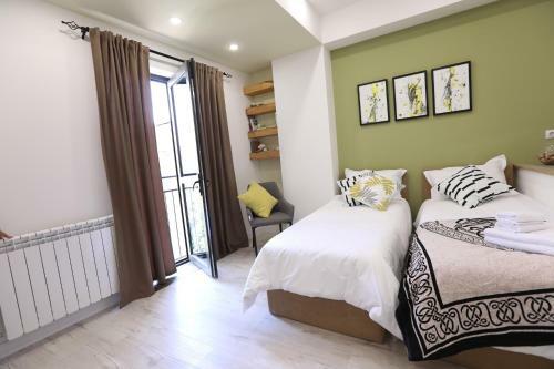 Apartamento Green Rose Studio - Self Checkin - Garden - Bbq