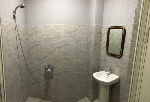 Kataryn Hostel