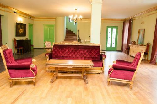 Hostal Chateau Gabriel