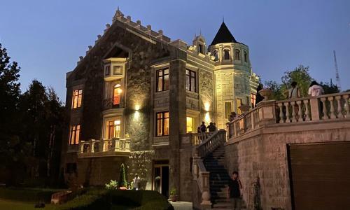 Hostal Chateau Gabriel