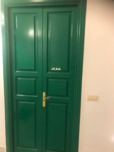 Hostal Pension Jean Franco Studio Jean