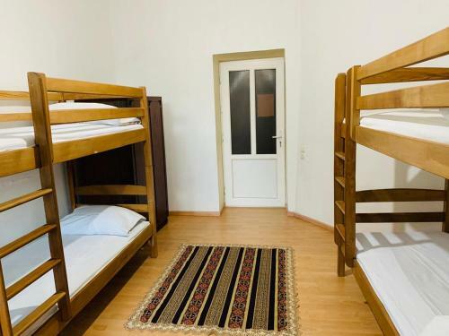 Infinity Hostel & Tour