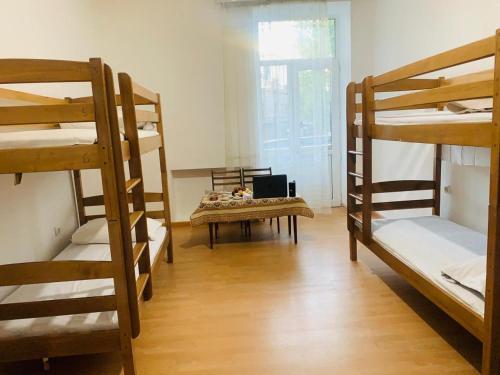 Infinity Hostel & Tour
