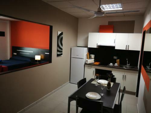 1v - Luxury Apartment Near Beach