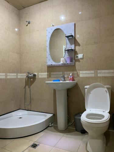 Argishti Street, 2 Bedrooms Spacious, Sunny Apartment Gl148