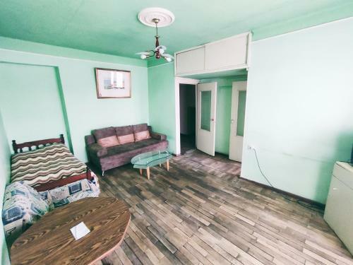 Sima's Apartment